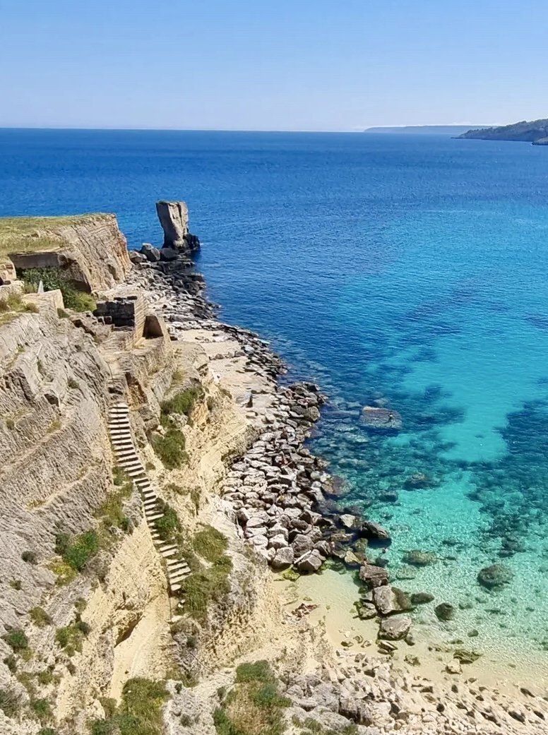 Le meraviglie nascoste del Salento: tra grotte, calette e mare cristalline