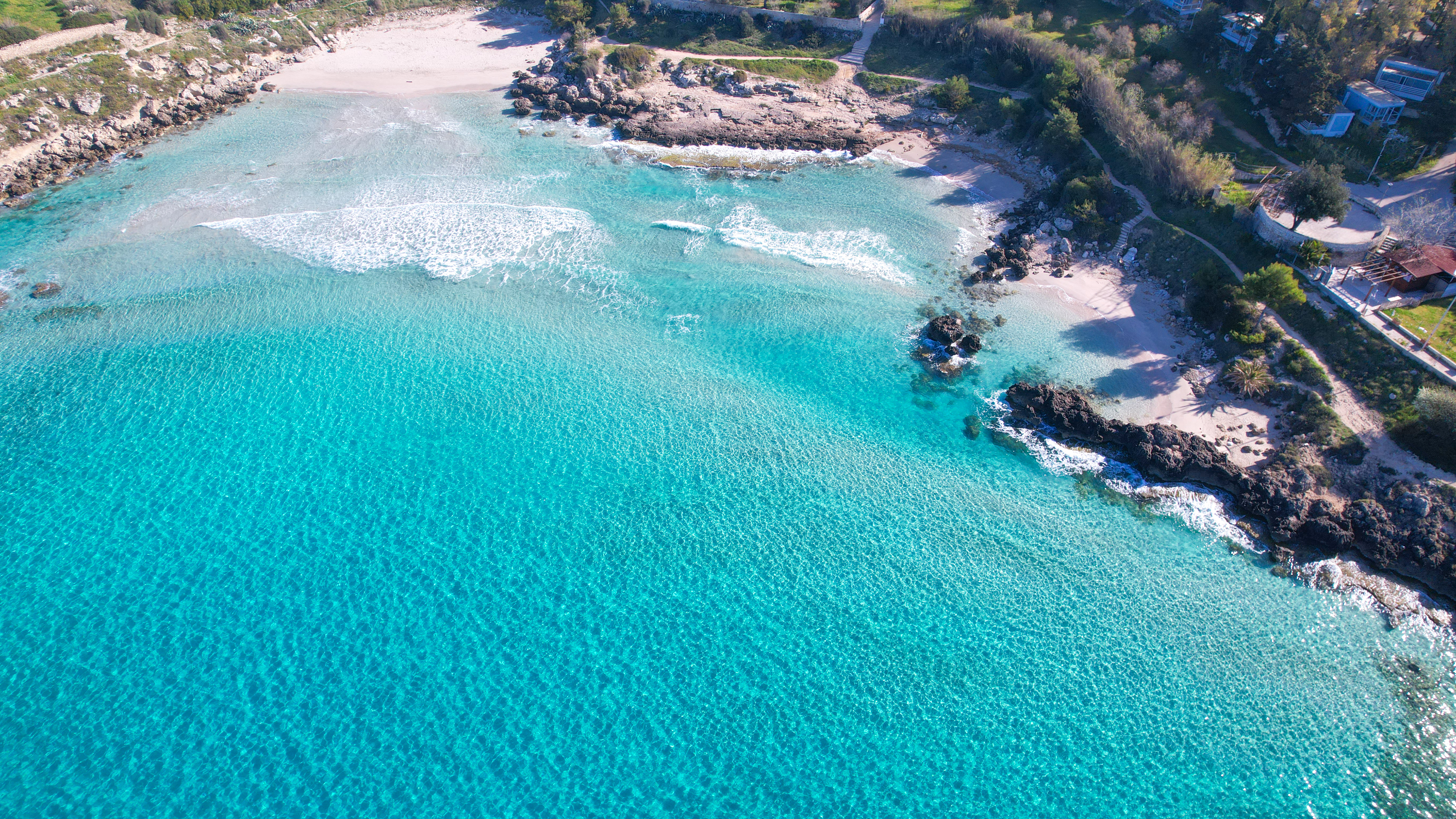 Porto Pirrone: le 3 calette nascoste dal mare cristallino vicino Taranto